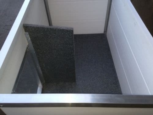Super Insulated Thermal Plastic Dog Kennel / Dog Cabins